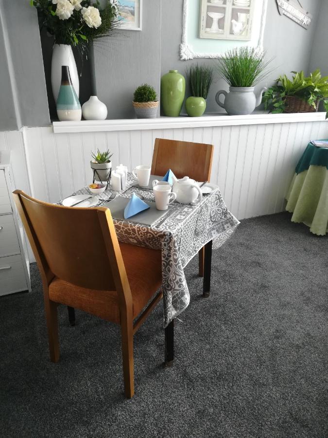 Bloomfield Lodge Hotel Blackpool Bagian luar foto